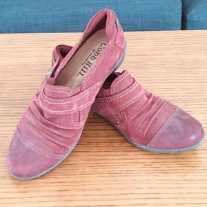Cobb Hill by New Balance Size 7M